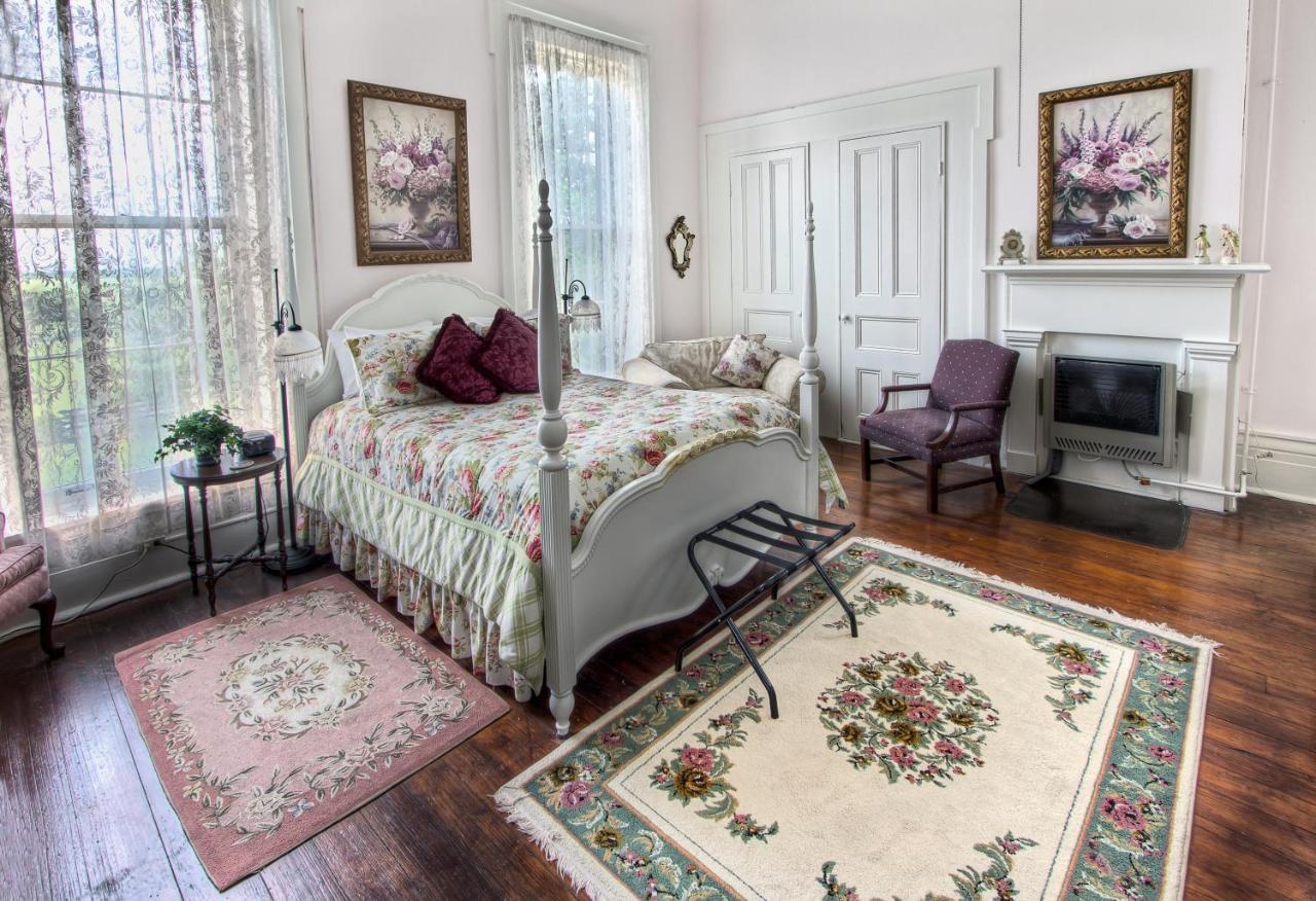 Springfield Maple Hill Manor Bed & Breakfast מראה חיצוני תמונה