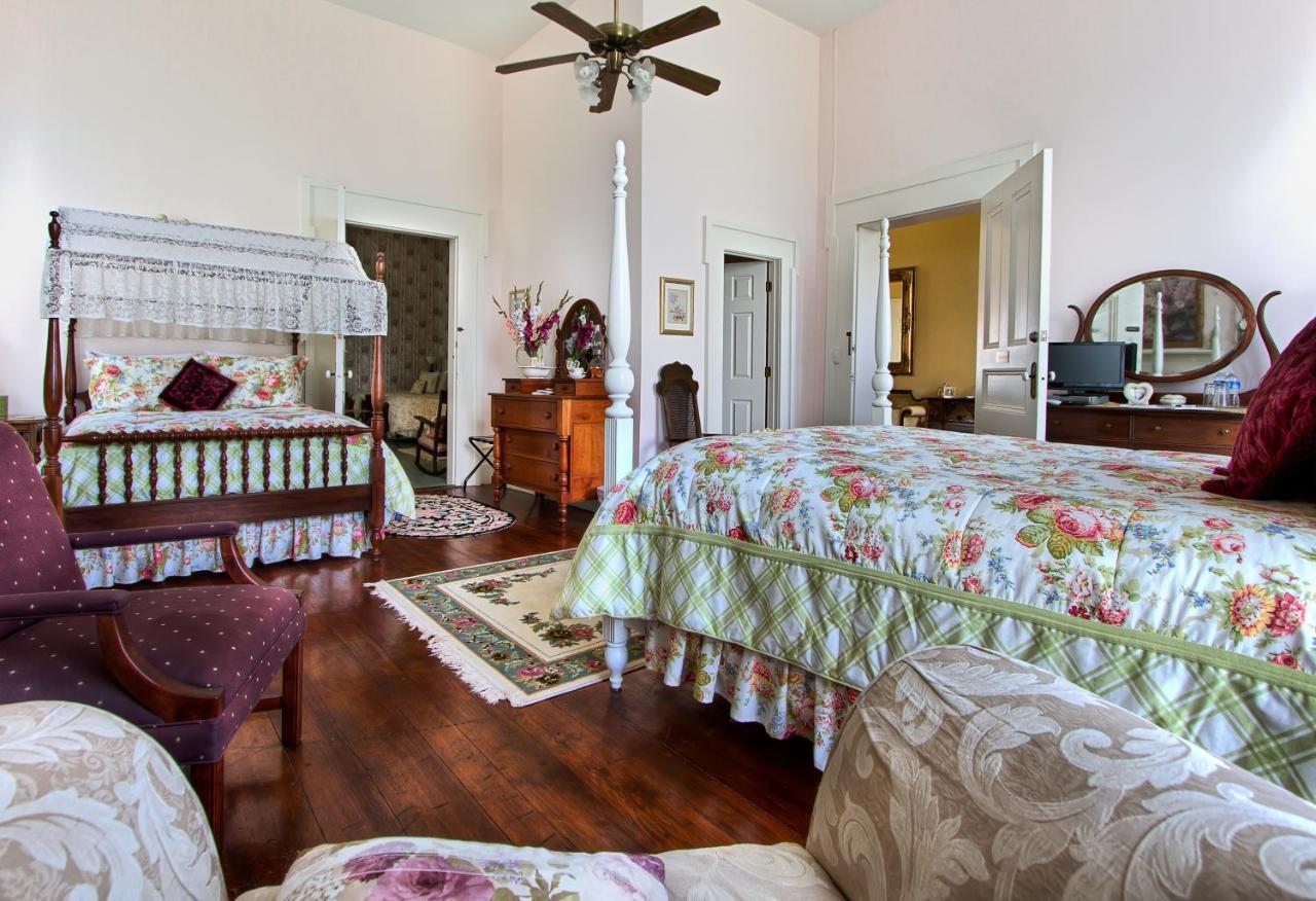 Springfield Maple Hill Manor Bed & Breakfast מראה חיצוני תמונה