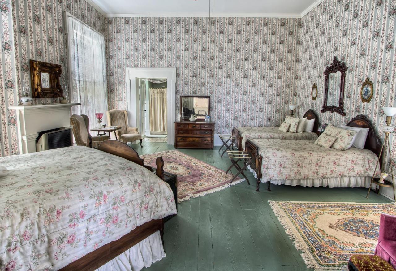 Springfield Maple Hill Manor Bed & Breakfast מראה חיצוני תמונה